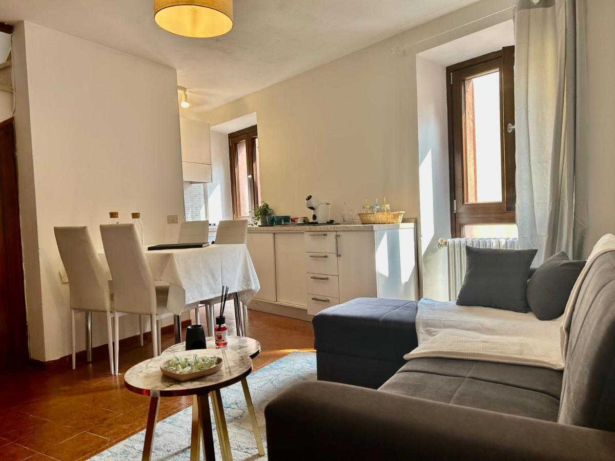 Tua Duplex Apartamento Salò Exterior foto